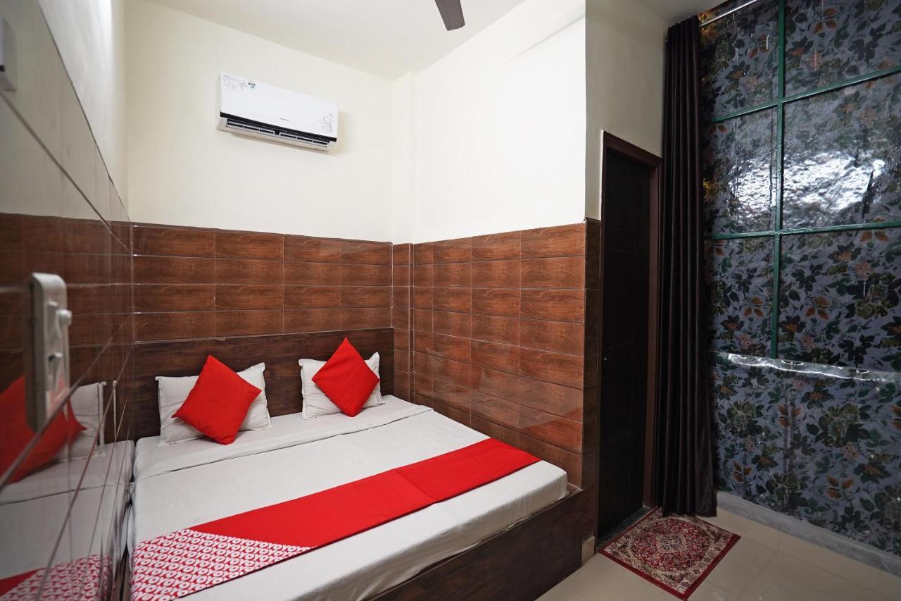 Hotel O Shri Sai Guest House 德里 外观 照片